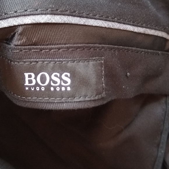 BOSS HUGO BOSS Gray Regular Fit dress pants 100% Virgin Wool Mens size 32 - Picture 6 of 8